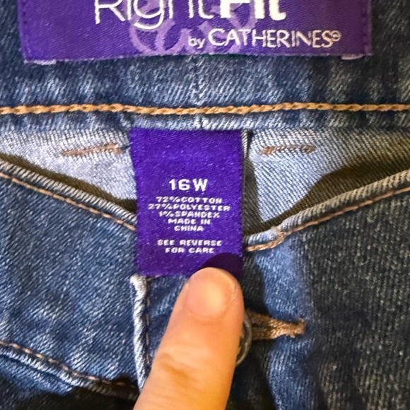 Catherines Women’s Relaxed Straight Leg Blue Jeans - Picture 3 of 6